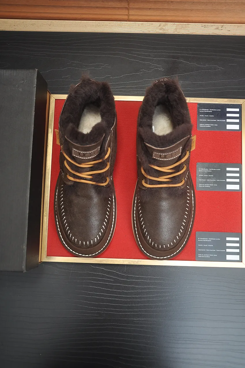 Men's shoes 💰640💶 [UGG] (full wool lining) top-end high-quality fur-in-one warm snow boots from Australia's warm luxury brand men's shoes, UGG-5877 official website synchronized, made of imported cowhide, carefully sewn...Imported rubber foam outsole (comfortable, soft, wear-resistant) The quality is really great...Exquisite workmanship, you can't put it down at first sight, available in sizes 39-44